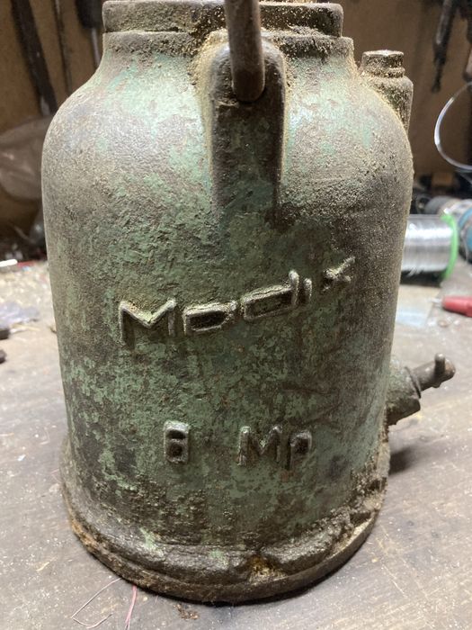 Продам Домкрат 8 тонн