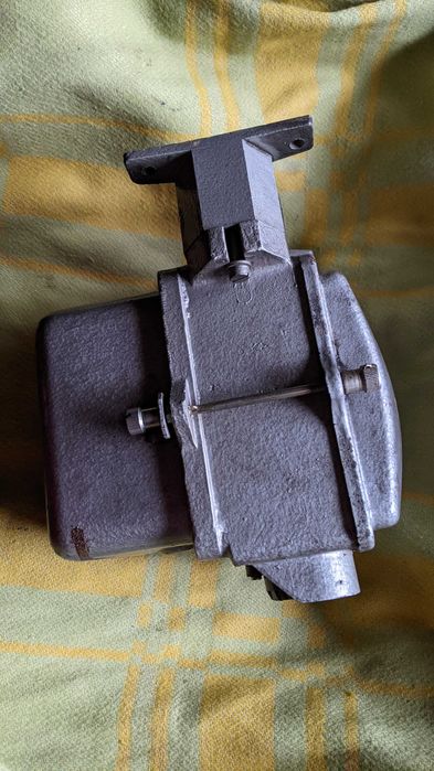 Mol 28 stycznik olejowy włącznik, wyłącznik