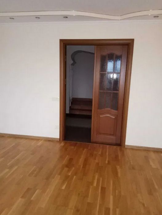 Продаж 3к квартири, 92 м.кв., вул. Лозовецька
