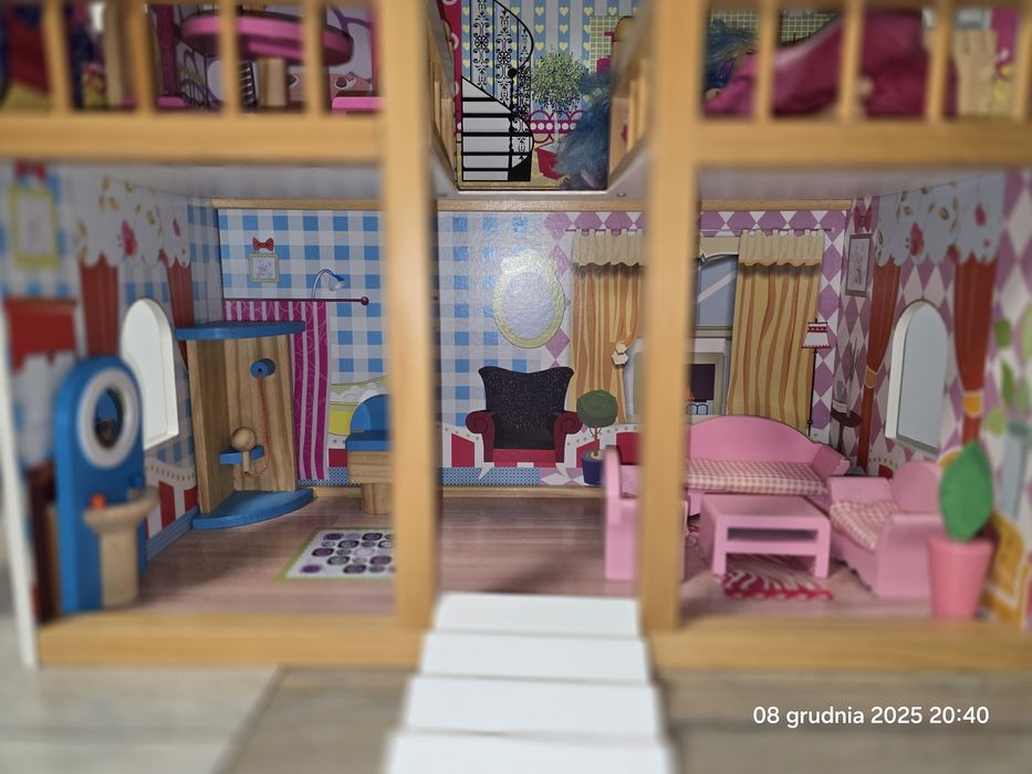 Domek dla lalek duży