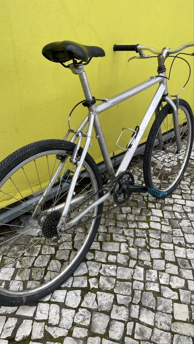 Bicicleta de aluminio
