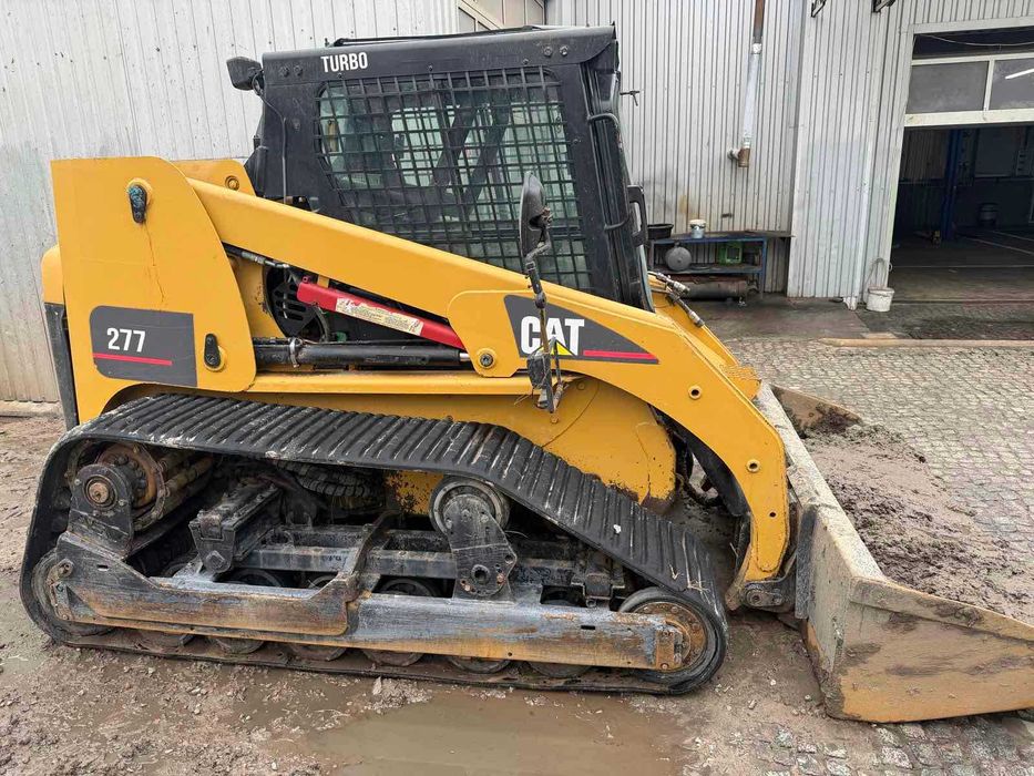 Мінінавантажувач гусеничний Caterpillar 277B бобкат,bobcat
