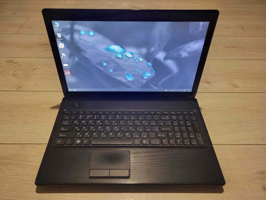 Lenovo g575/AMD-1.3 GHz/DDR3-8GB/SSD-128 Gb/15,6" HD (1366*768)