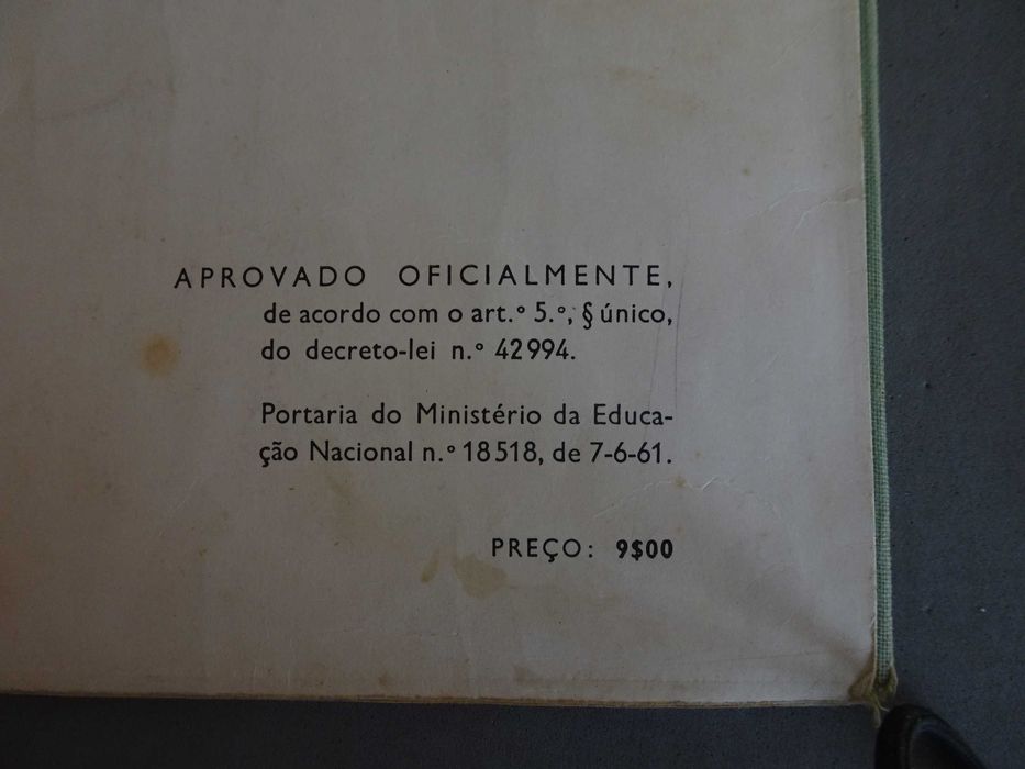 Livro Caderno de Aritmética 2ª classe Pedro de Carvalho 1961