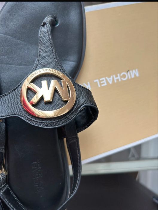 Sandalias michael kors com caixa original