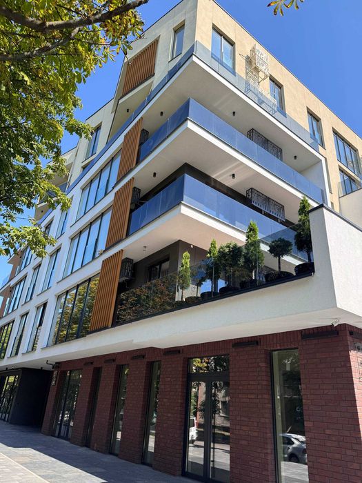 БЕЗ КОМІСІЇ Продаж 3-кім квартири в елітній новобудові на вул. Окружна