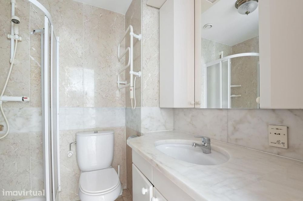 Apartamento T2 com jardim, Estoril, Cascais