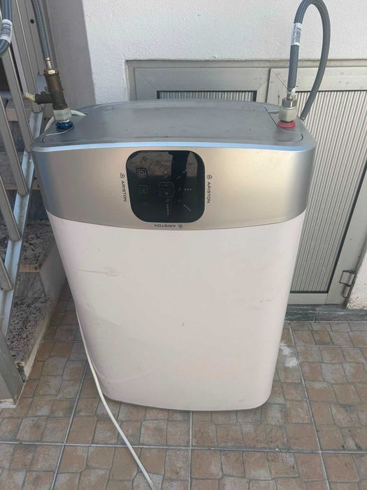 Termoacumulador ARISTON Velis Evo 50 (50 L - 8 bar)