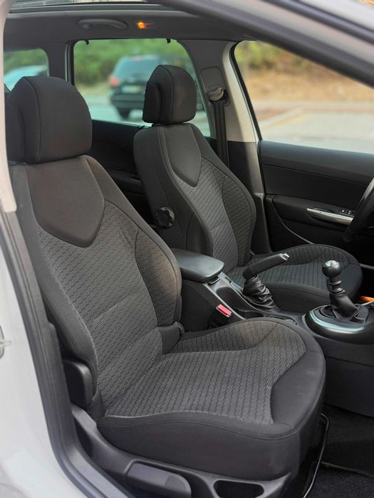 Peugeot 308 sw 1.6 HDi