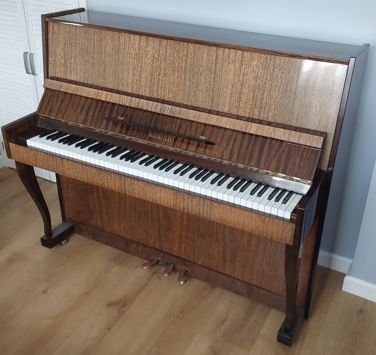 Sprzedam pianino Rubinstein