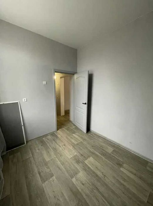 2 кім 53 м2 з РЕМОНТОМ в ЦЕГЛІ район КАЛИНОВА (718815)