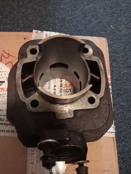 Cylinder do skutera Peugeot 100