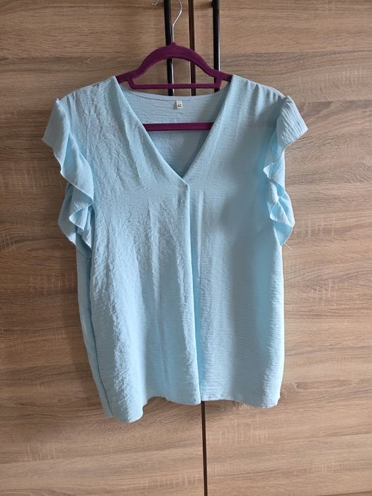 Bluzeczka baby blue