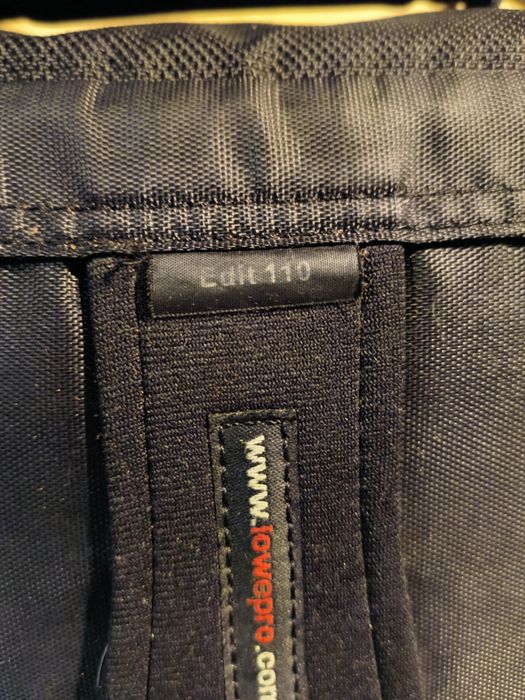Ссумка для фотоаппарата Lowepro Edit 110