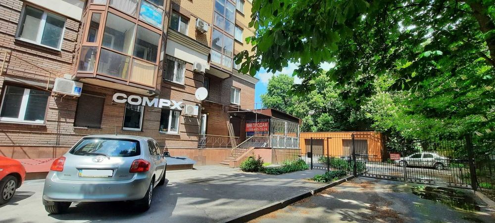 Центр. Продам комерційне приміщення по вул. Соборності