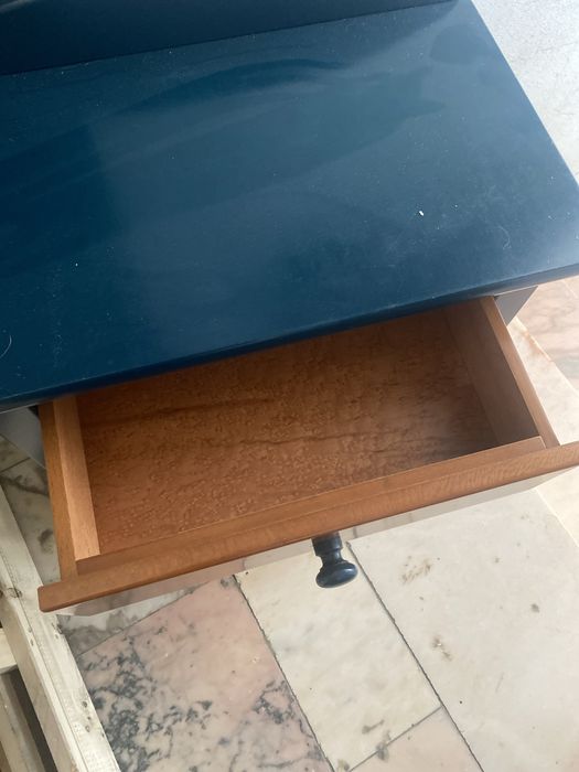 Mesa de cabeceira
