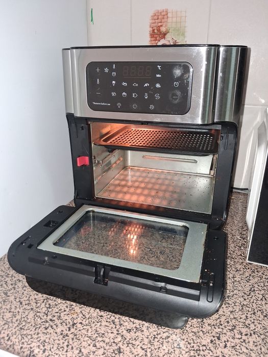 Airfryer / Fritadeira sem Óleo Princess Digital com Visor