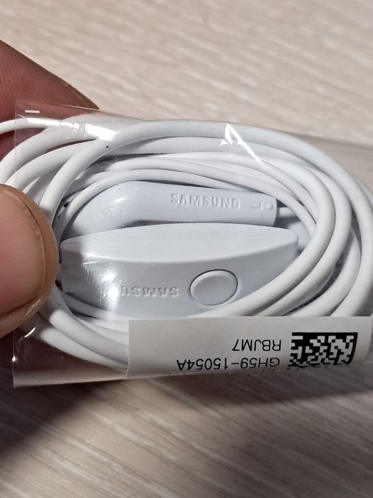 Навушники Samsung нові оригінал