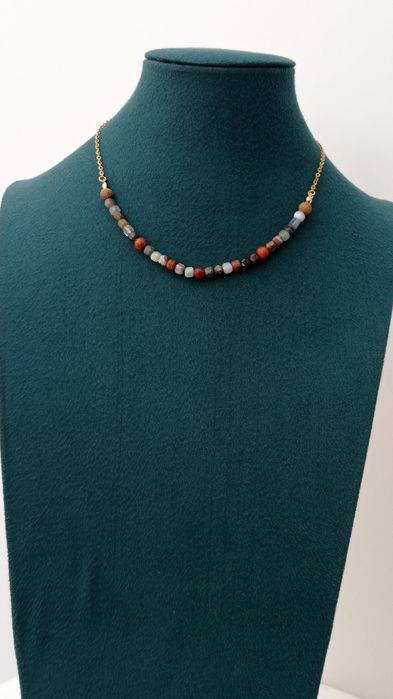 Boho naszyjnik z miksu naturalnych i drewnianych koralików