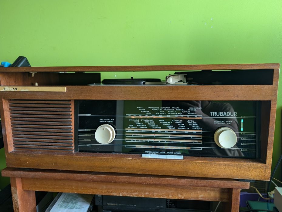 Radio lampowe unitra Trubadur PRL