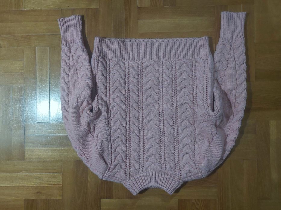 Sweter w różowym kolorze.  H&M.  Rozmiar M.