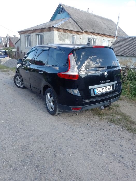 Renault Grand Scenic BOSE 2011 1.5 dCi