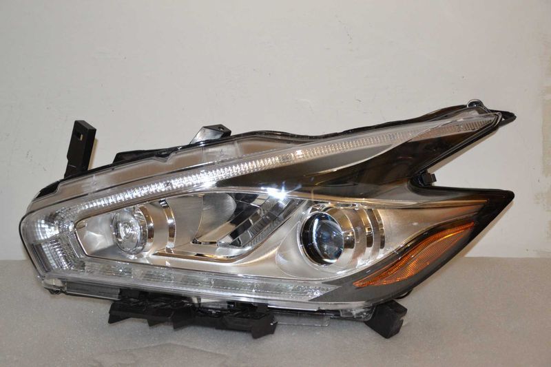 Левая фара Nissan Murano z52 platinum led 2015-2019