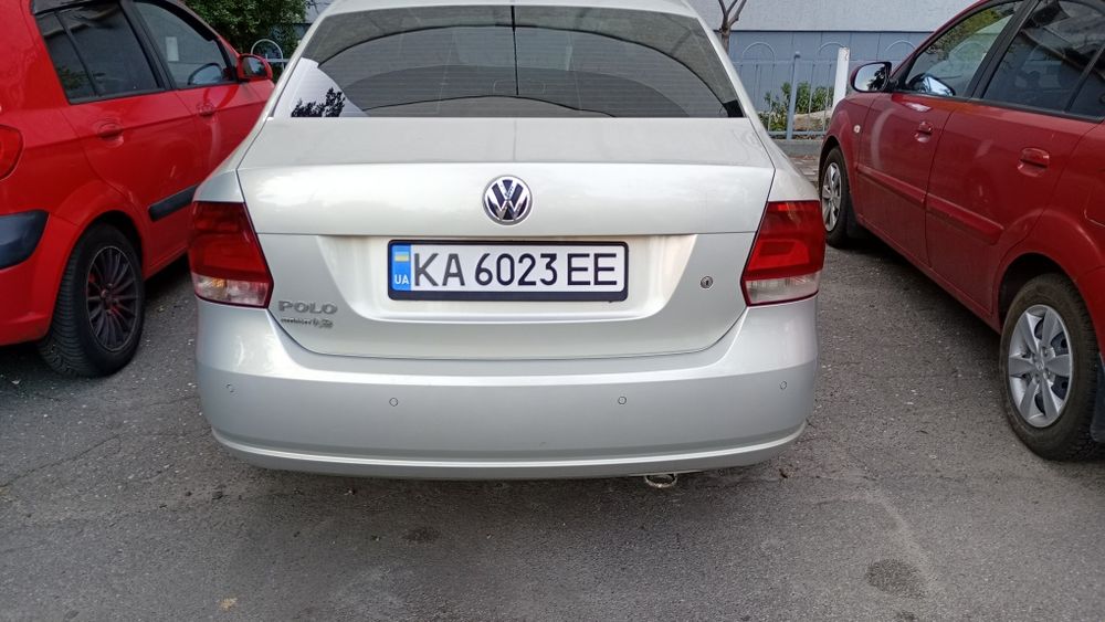Volkswagen polo sedan