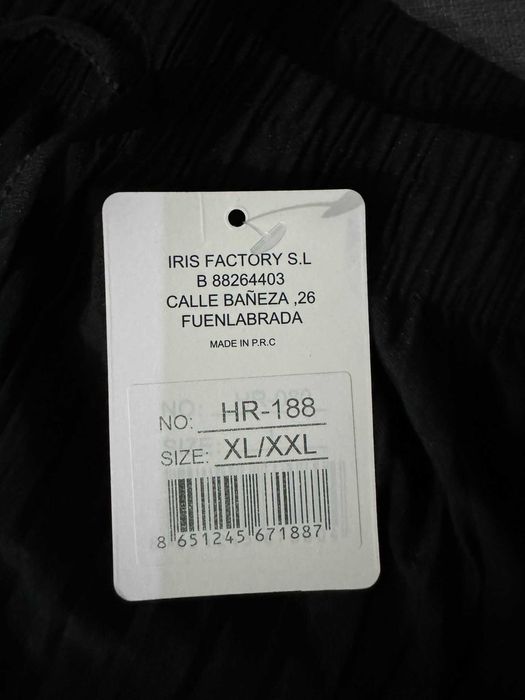 Pantalona preta Plissada