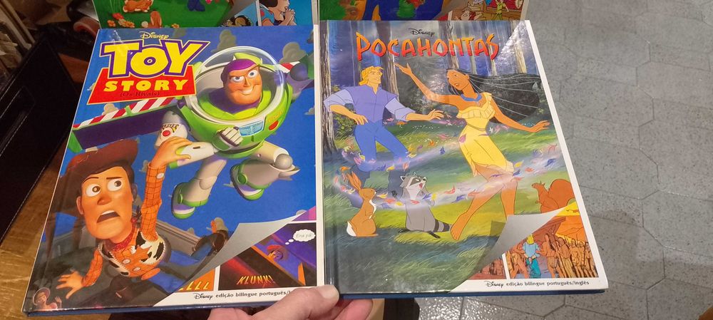 Peter Pan, Branca de Neve, Toy Story, Pocahontas 4 Volumes