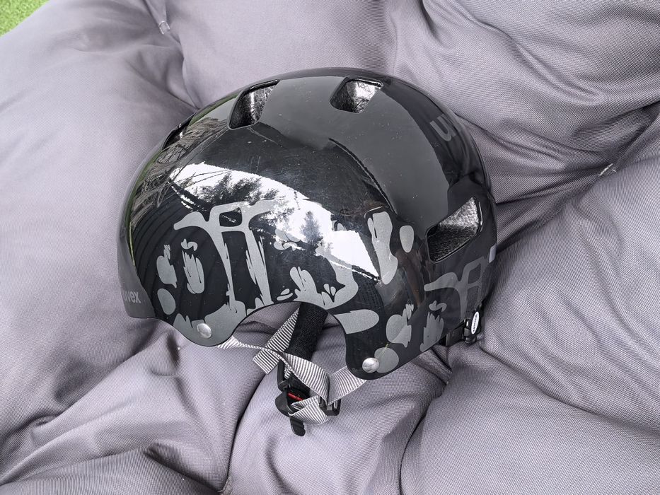 Nowy Kask dziecięcy rowerowy Uvex Kid 3, obwód 55-58 cm outlet