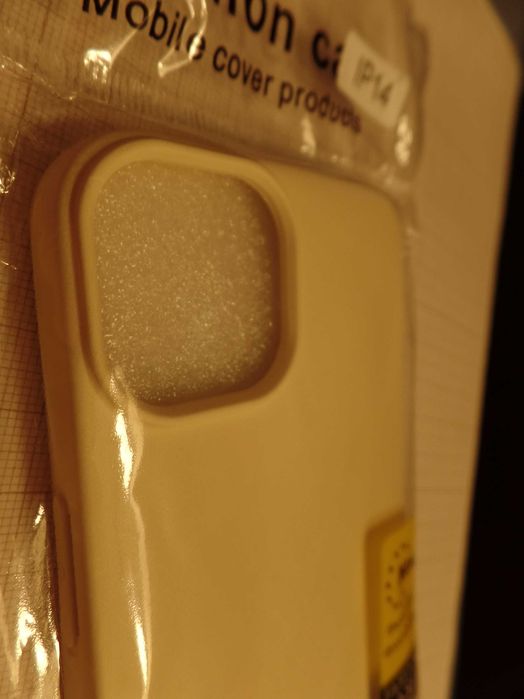 Capa Branca para IPhone 14 Nova (V63)