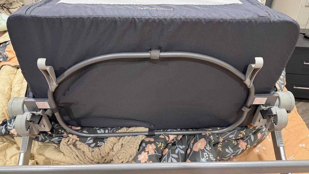 дитяче приставне ліжко для немовлят