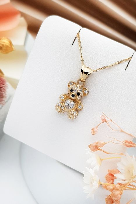 Zawieszka złota. Próba 585.