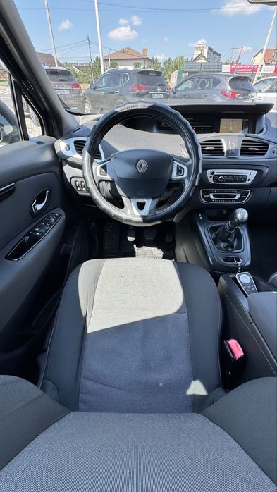 Рестайлінг Renault Scenic Рено Сценік III 2012 р 1,5 К9К дизель 6МКПП