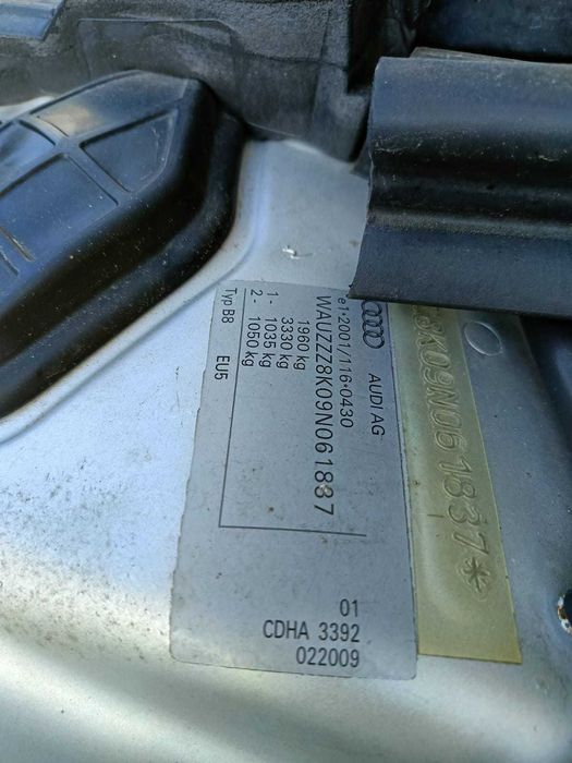 Silnik kompletny AUDI A4 B8 1.8 TFSI kod silnika CDHA