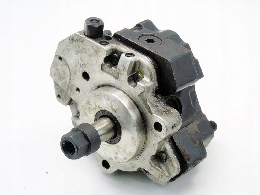 Pompa Wtryskowa 2.0 D Bmw X3 E46 E90 E91 E60 E61 E87 E91 0445010045