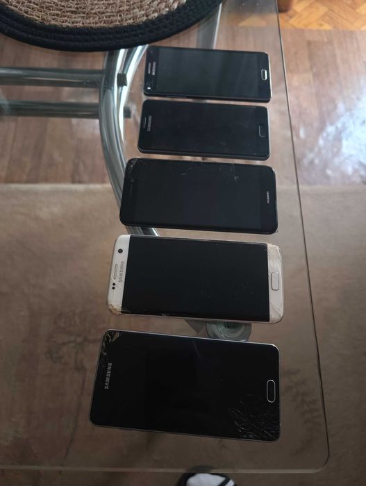 8 telefonów samsung