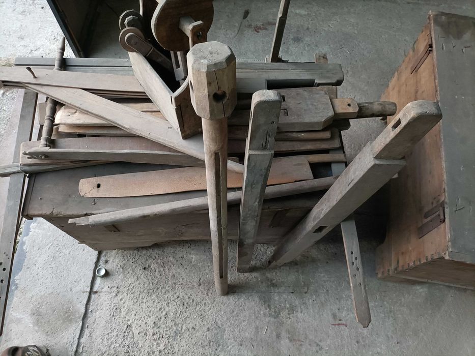 potak . szafa dębowa