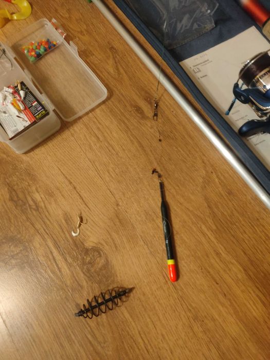 Sprzedam zestaw gotowy uniwersalny wetkarski.