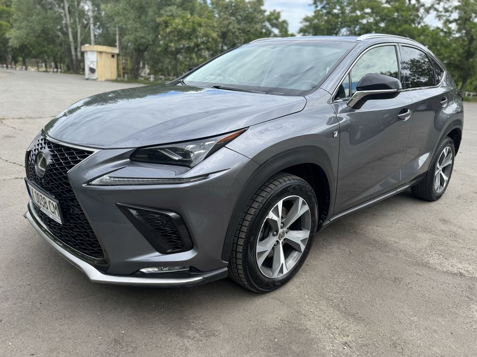 Продам авто LEXUS NX