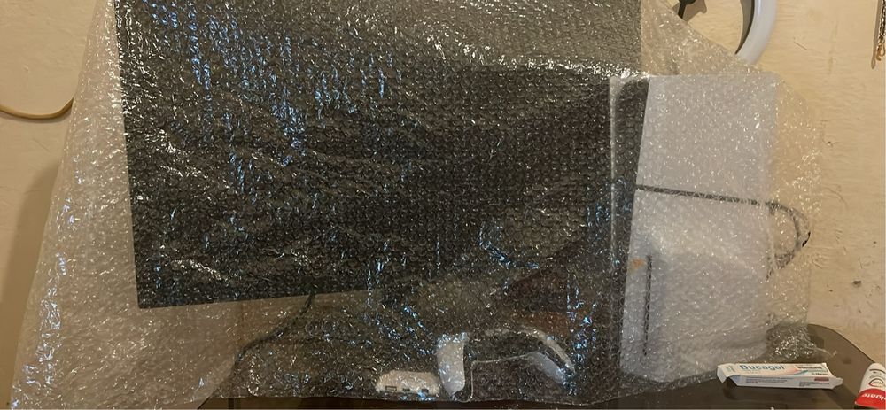 Vendo ps5 + monitor aoc