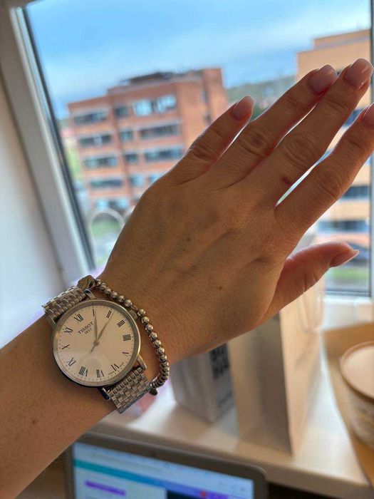 Продаю годинник Tissot Everytime 34 mm
