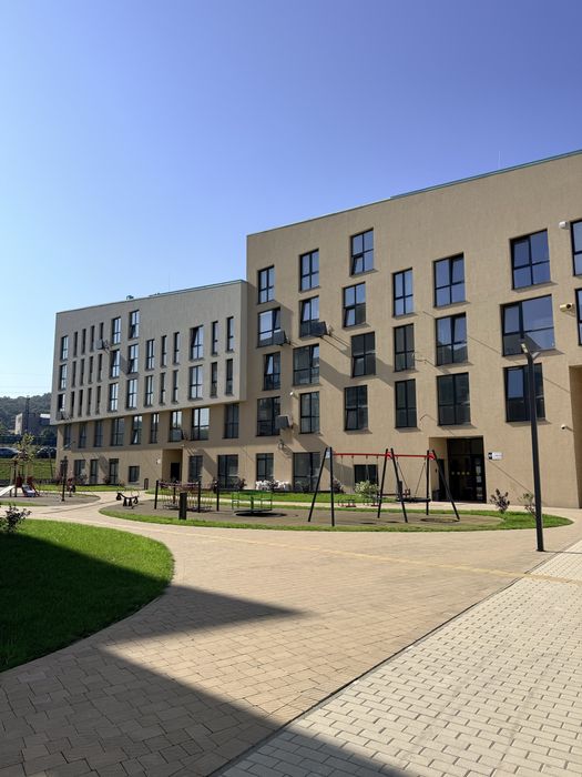 Продаж підзменого паркінгу, вул. Новознесеньська