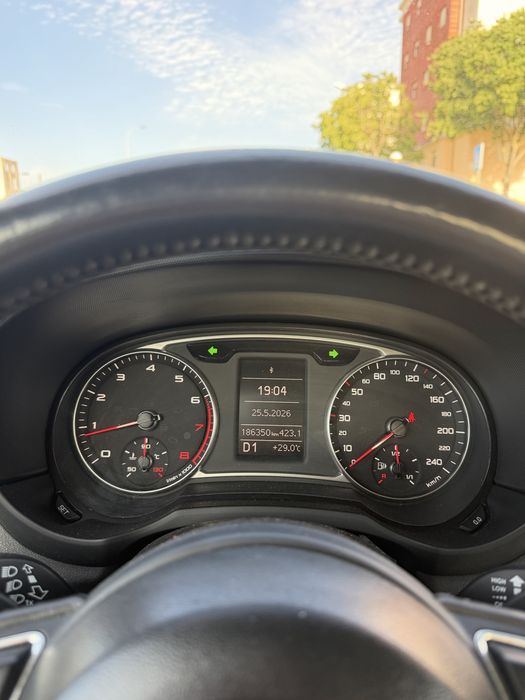 Audi A1 1.4 TFSI 122cv DSG S tronic negociável