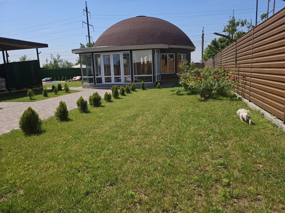 Денна оренда будинку з басейном, лазнею та чаном, з 13:00 до 22:00 в р