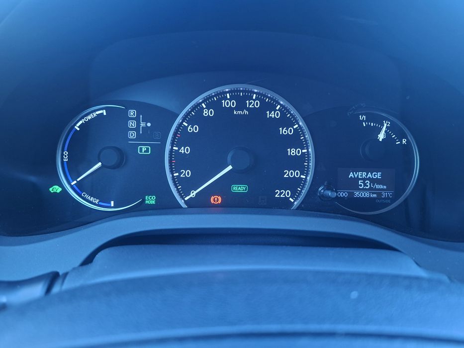 Lexus com 35000km 2017