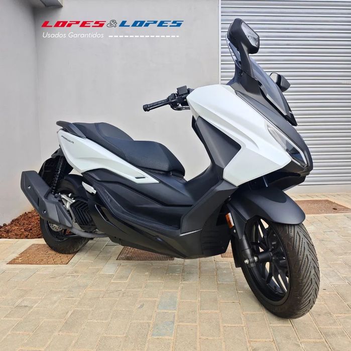 Honda Forza 125