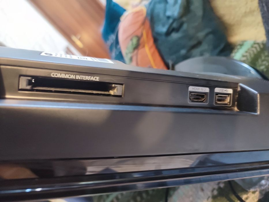 TV Samsung 26" LCD HD (Modelo LE26D450) - Impecável