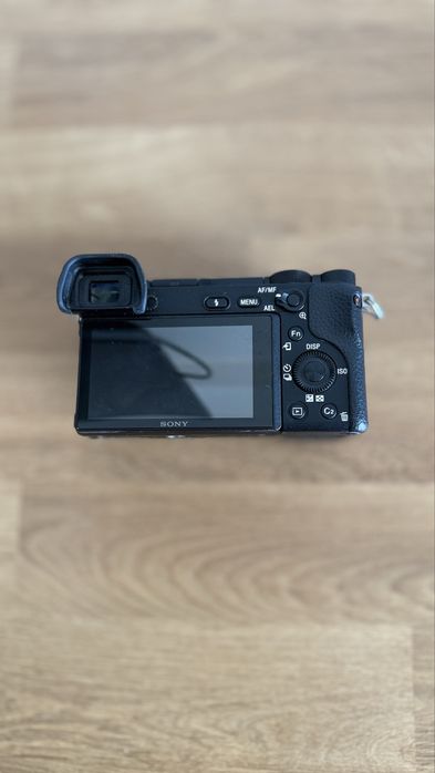 Sony a6300 – Corpo + 3 Baterias
